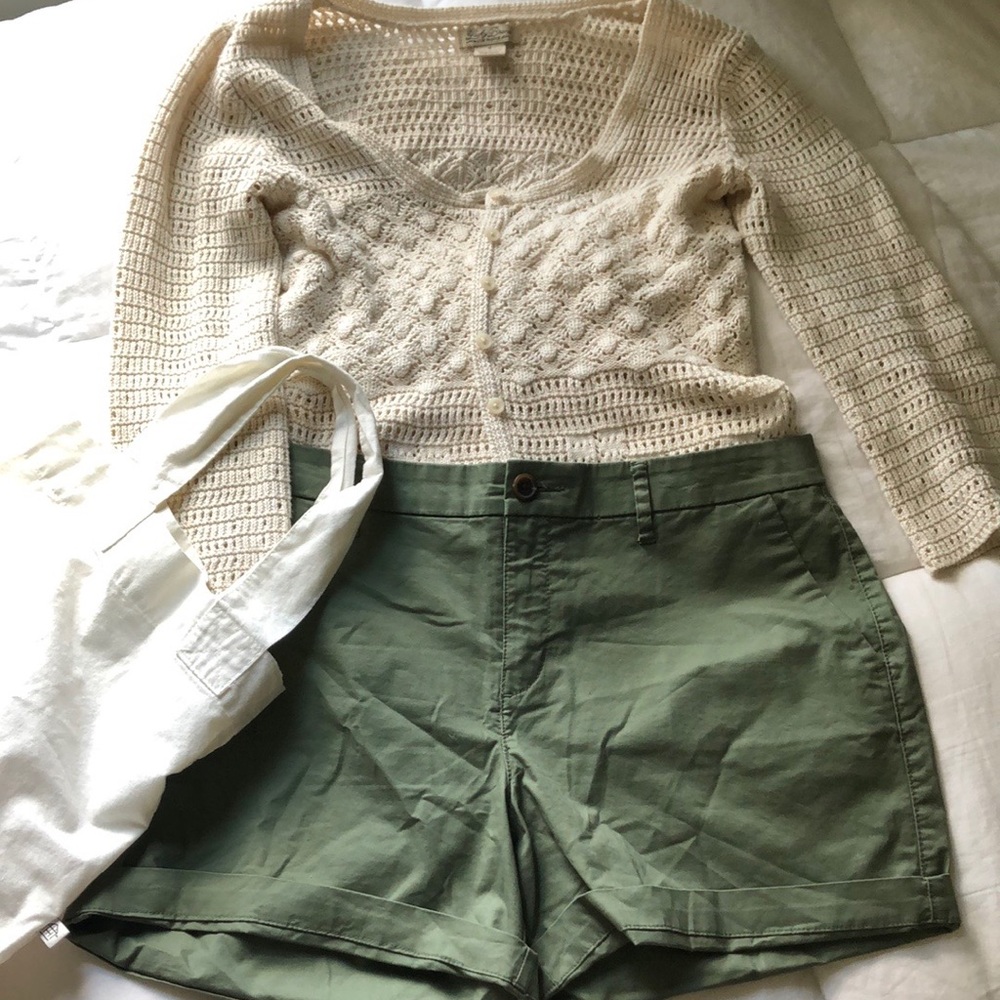 Old Navy Khaki Shorts